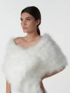 Stola Van Marabouveren BOL-05, Poirier (ook In Ivoor) -Poirier Winkel bol 05 002 bol 05 002 03 1