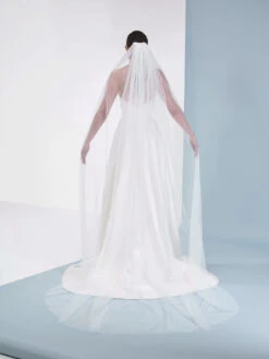 Poirier S48-300-1-Ivoor Sluier -Poirier Winkel poirier s48 300 1 ivory veil 4