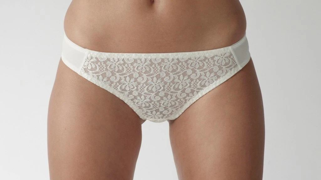 Poirier Kanten String Bruid 3127 3 Poirier Kanten String Bruid 3127