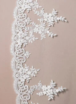 Sluier Met Italiaanse Kant S115-300/1/MED | Poirier 9 Sluier Met Italiaanse Kant S115-300/1/MED | Poirier -Poirier Winkel s115 300 poirier 2 opt 5