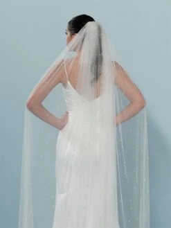 Poirier S19-300-1-Soft Sluier Ivoor (maatwerk) 9 Poirier S19-300-1-Soft Sluier Ivoor (maatwerk) -Poirier Winkel s19 300 1 soft 002 s19 300 002 03 1